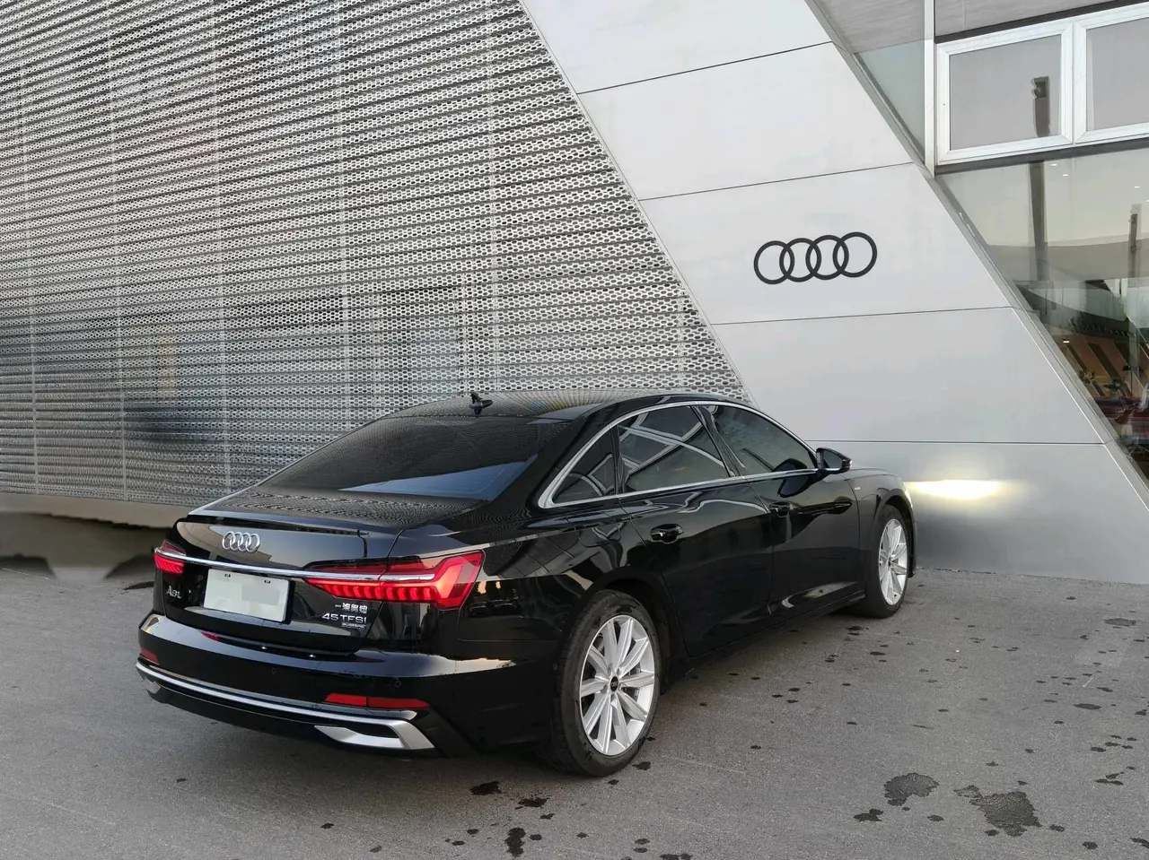 Audi 2024 A6L 2.0TFSI 45TFSI Selected Dynamic Automatic 7