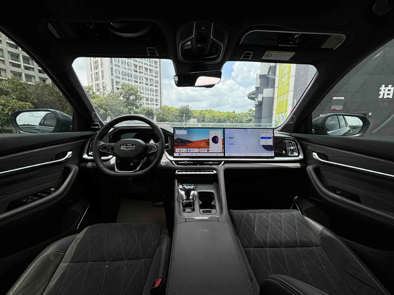 Geely 2026 XingyueL (Monjaro) 2.0TD Oriental Obsidian full moon version automatic gear 6