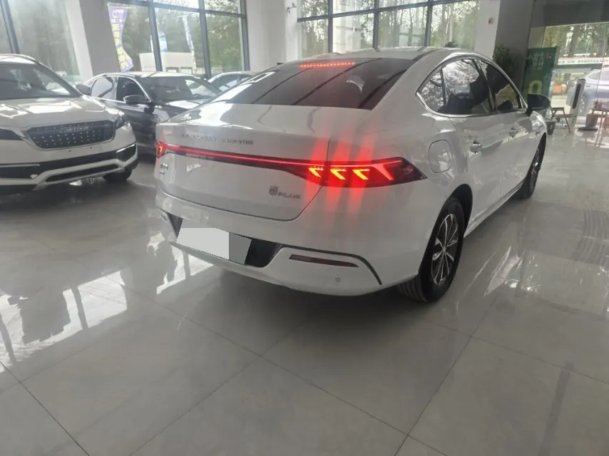 BYD 2024 Qin PLUS DM-i 1.5 stepless glory version 55KM leading automatic gear 3