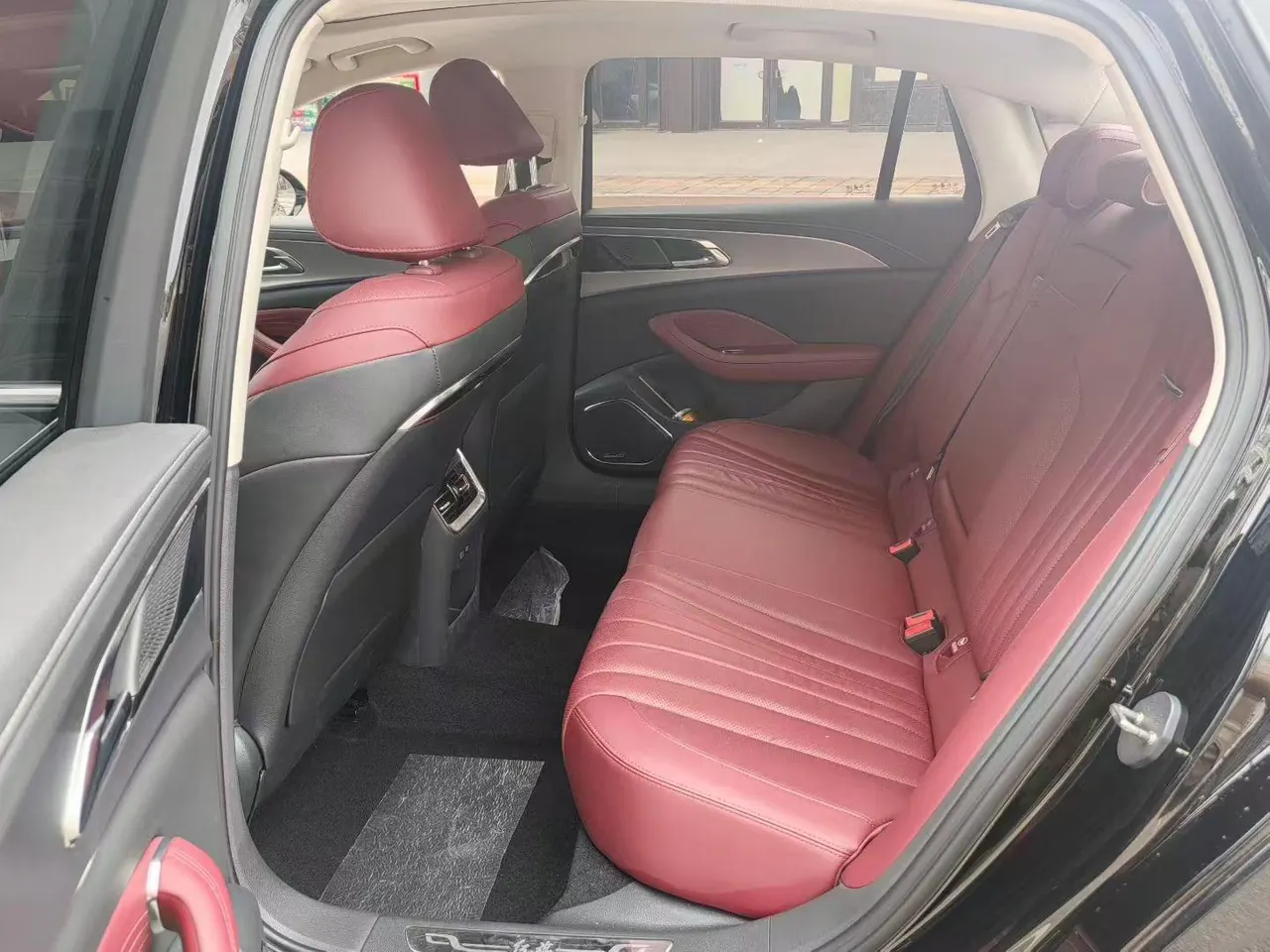 HongQi 2024 H5 2.0T Zhilian Qi Chang Edition Automatic Gear 6