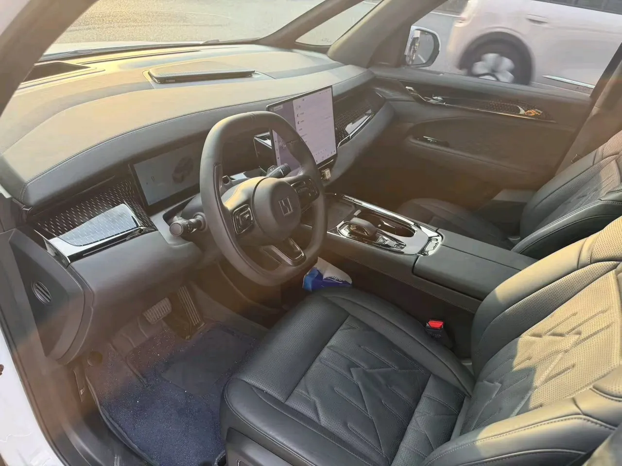 Zeekr 2024 Zeekr 009 7-seat aisle version 108kWh automatic gear 3