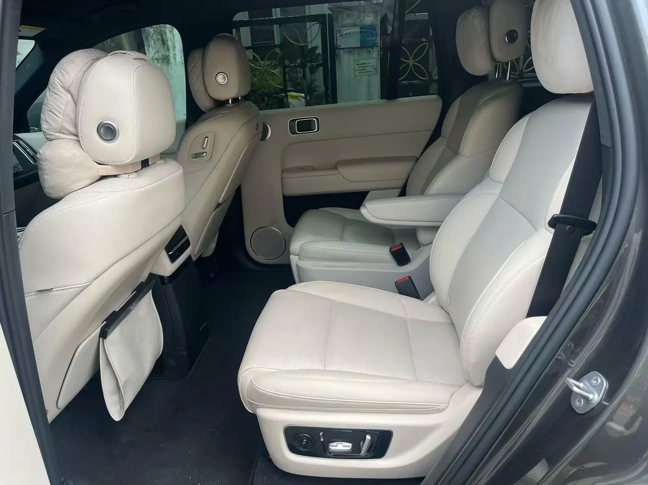 Li 2022 L9 1.5T Max Edition Automatic Gear 5