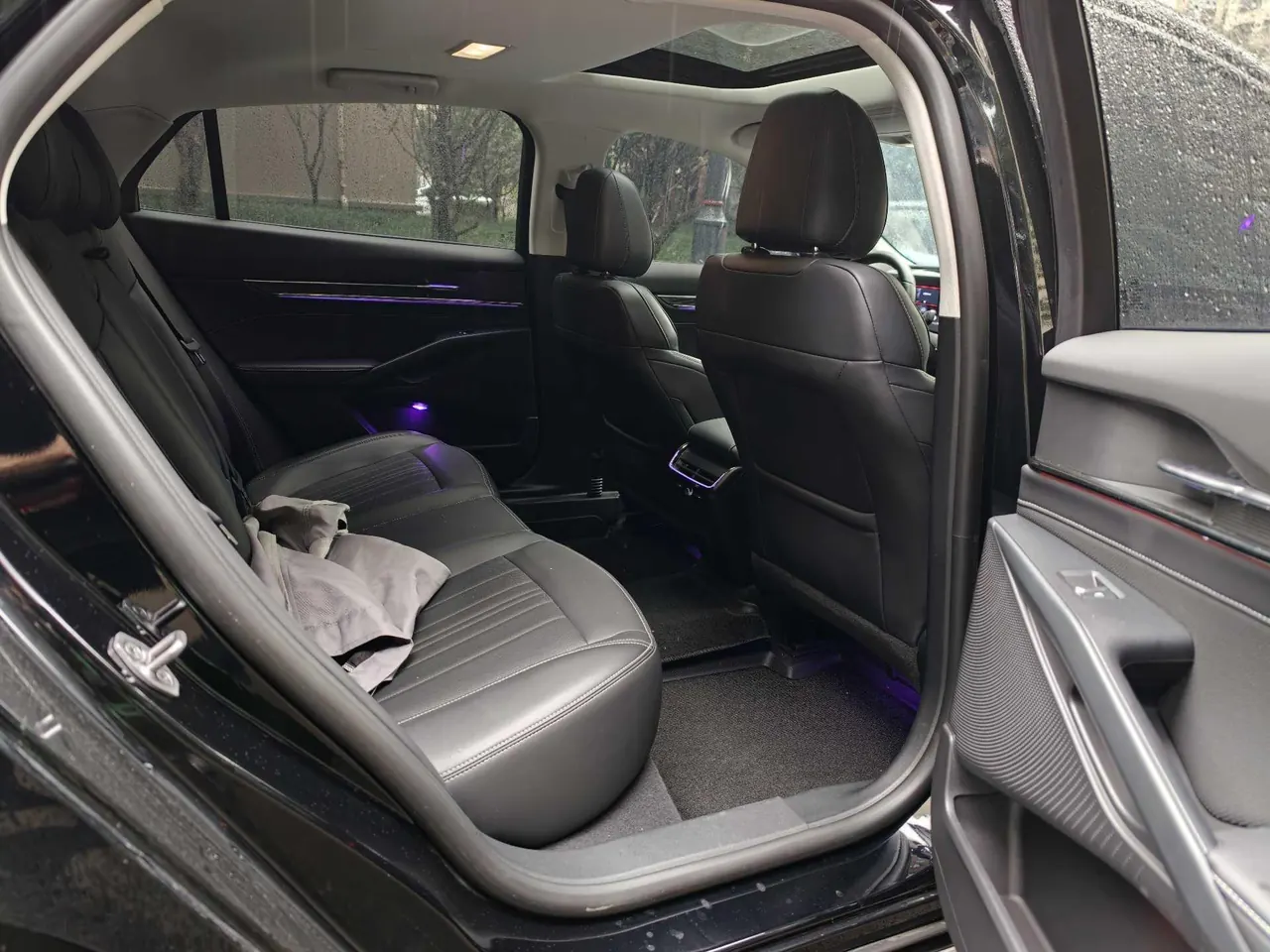 Ford 2025 Mondeo 2.0T EcoBoost Luxury Automatic 3
