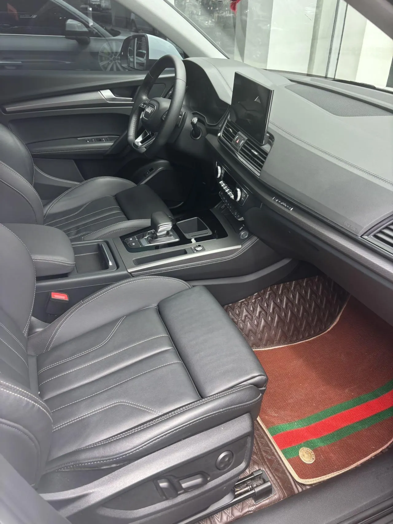Audi 2022 Q5L 2.0TFSI 40TFSI luxury dynamic automatic 2