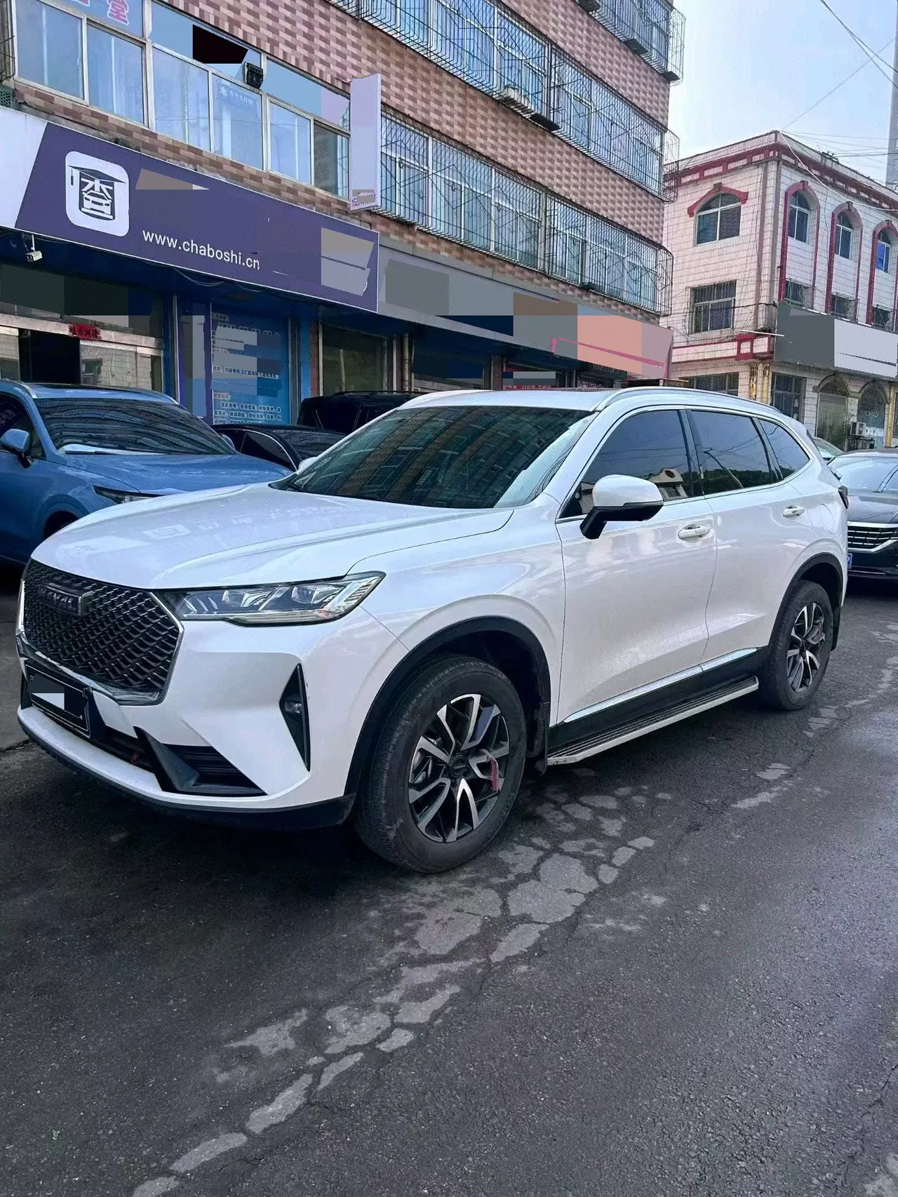 Open image lightbox: Haval 2024 H6 1.5T Two-Drive Classic Automatic Gear