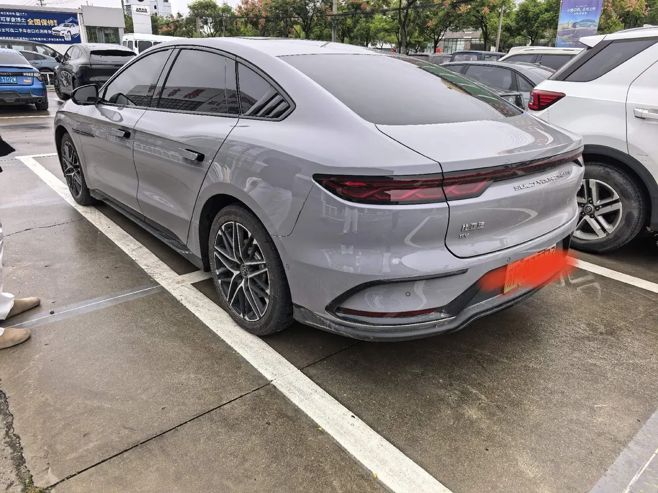 BYD 2025 Han EV 605KM noble automatic gear 6