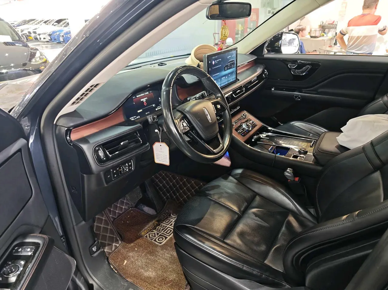 Lincoln 2020 Aviator 3.0T V6 4-wheel Drive Premium Edition Automatic Gear 4