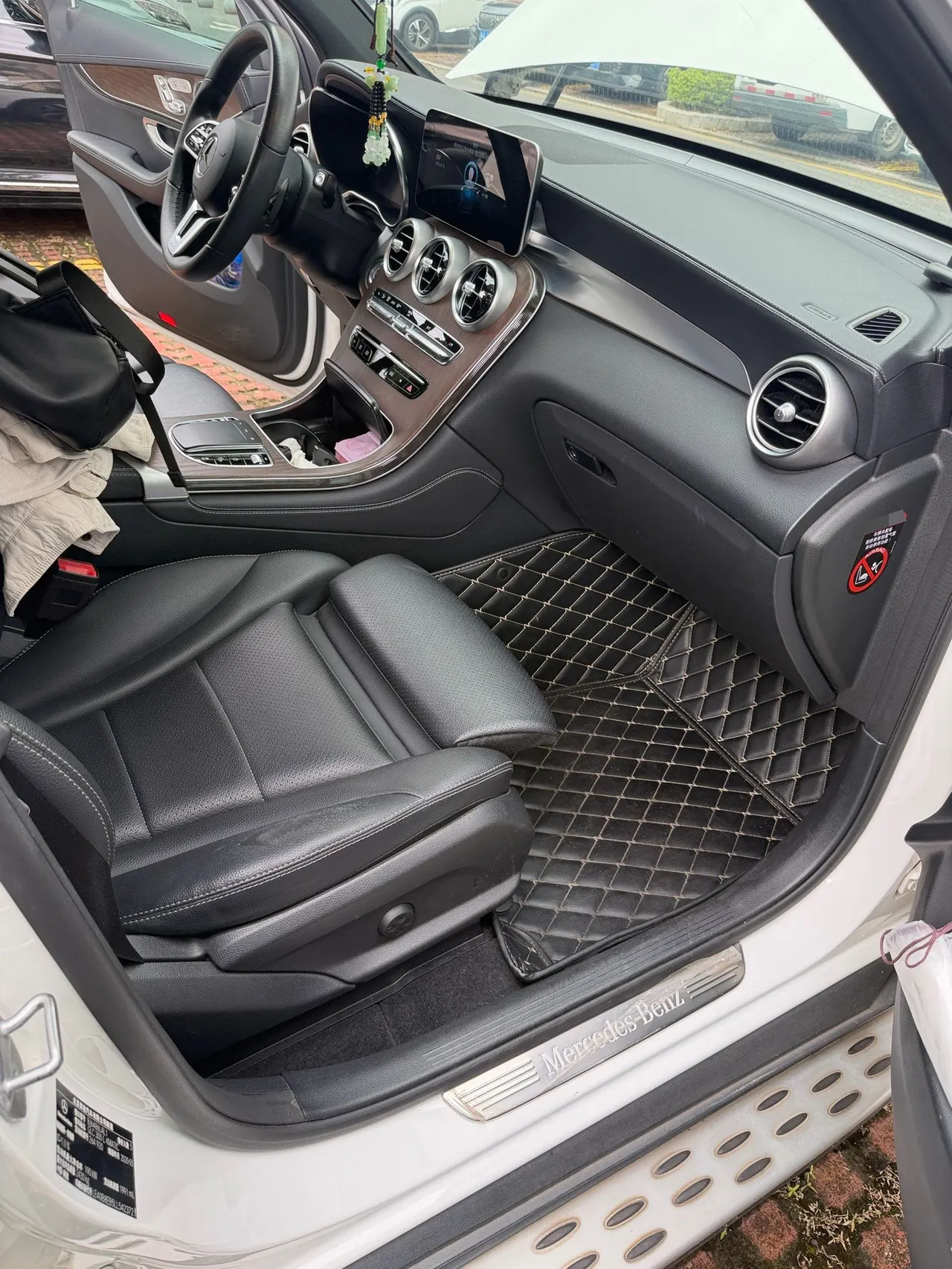 Mercedes Benz 2020 GLC 300 L 4MATIC 2.0T Dynamic Automatic 10
