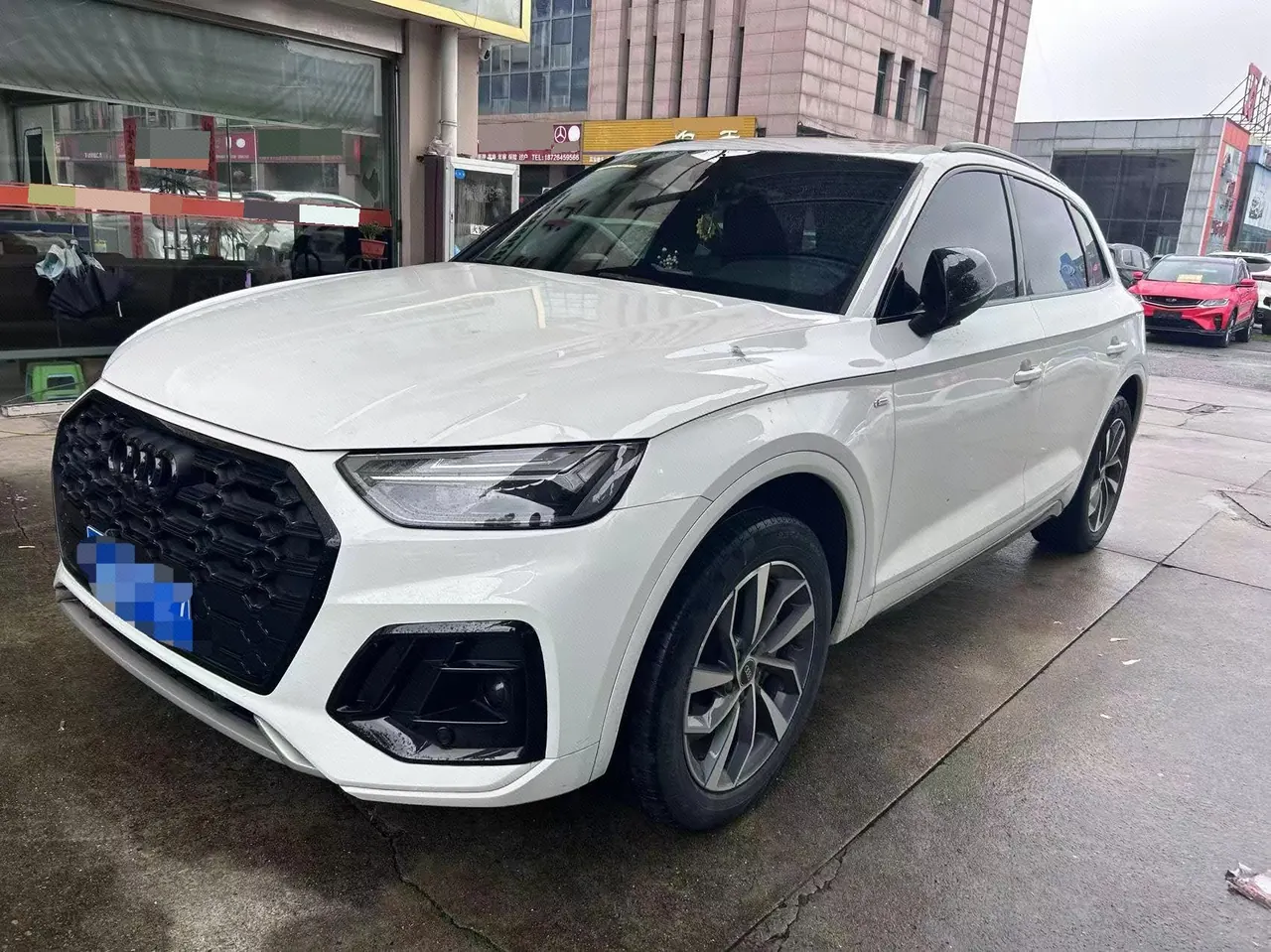 Открыть галерею: Audi 2022 Q5L Sportback 2.0TFSI 40TFSI Fashion (Modified) Automatic Gear