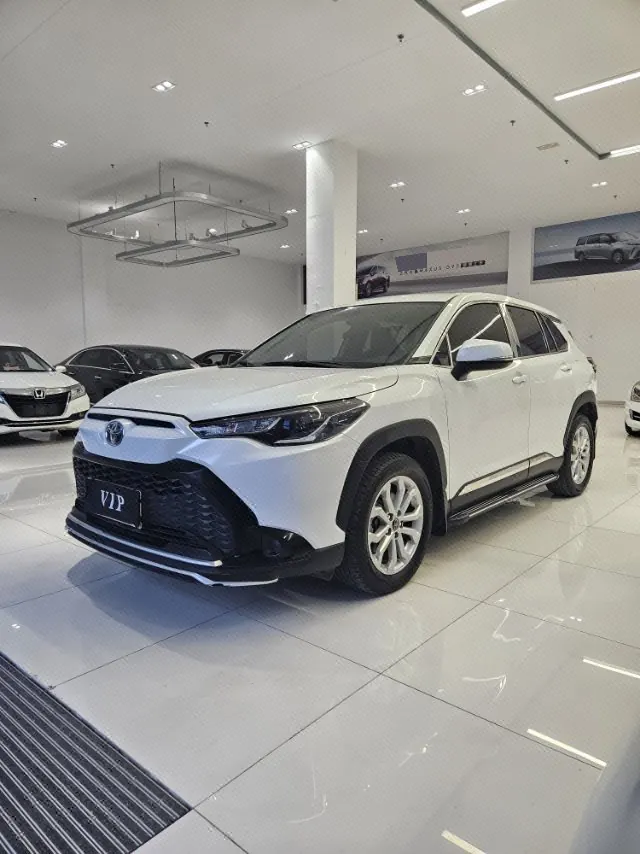 Открыть галерею: Toyota 2024 Front Landa 2.0 Stepless Elite Edition Automatic Gear