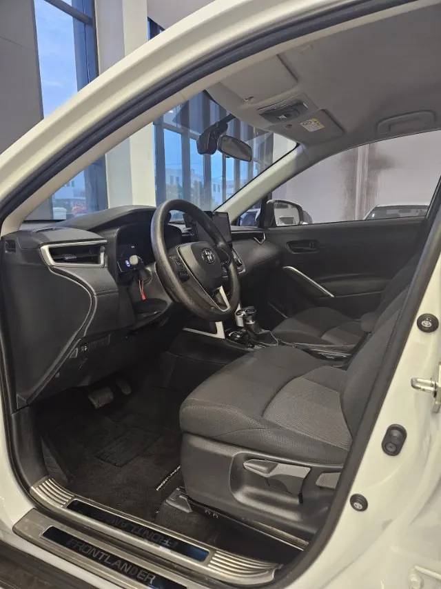 Toyota 2024 Front Landa 2.0 Stepless Elite Edition Automatic Gear 3