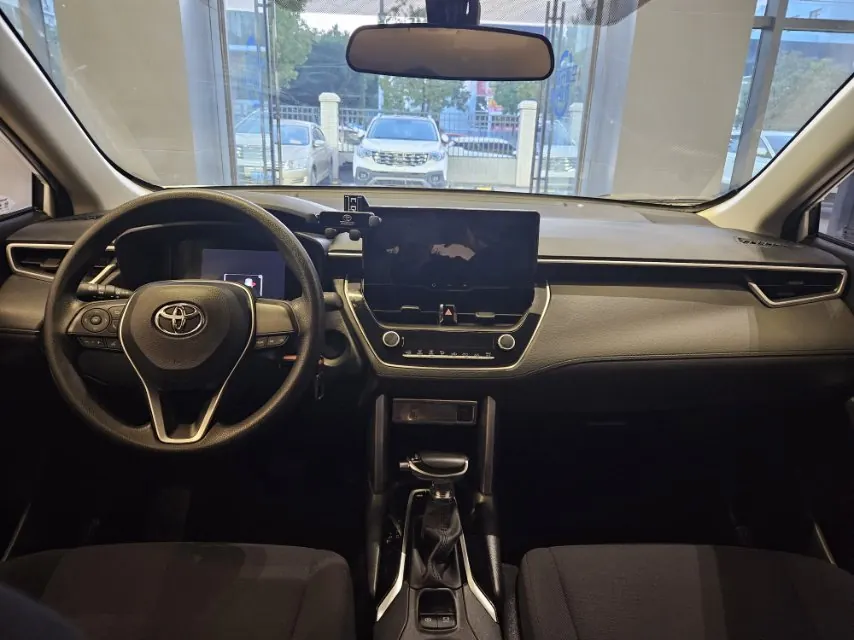 Toyota 2024 Front Landa 2.0 Stepless Elite Edition Automatic Gear 4
