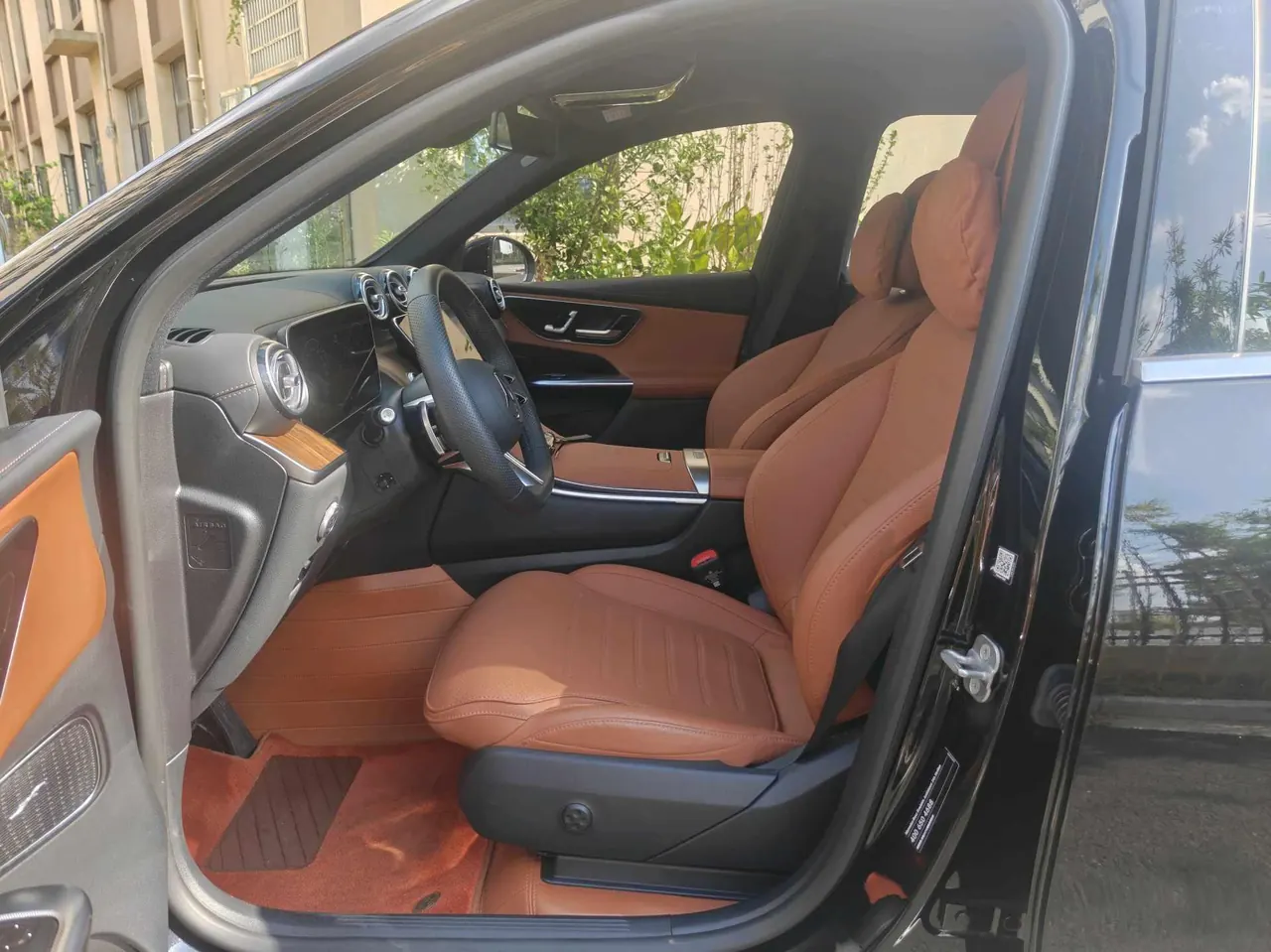 Mercedes Benz 2025 GLC 300 L 4MATIC 48V 2.0T dynamic 5-seat automatic gear 5