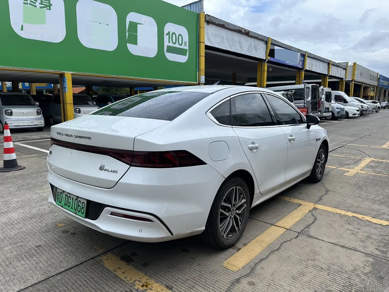 BYD 2021 Qin PLUS EV 500KM Luxury Automatic Gear 12