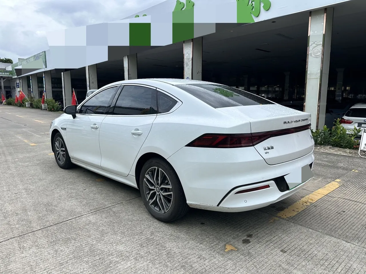 BYD 2021 Qin PLUS EV 500KM Luxury Automatic Gear 4