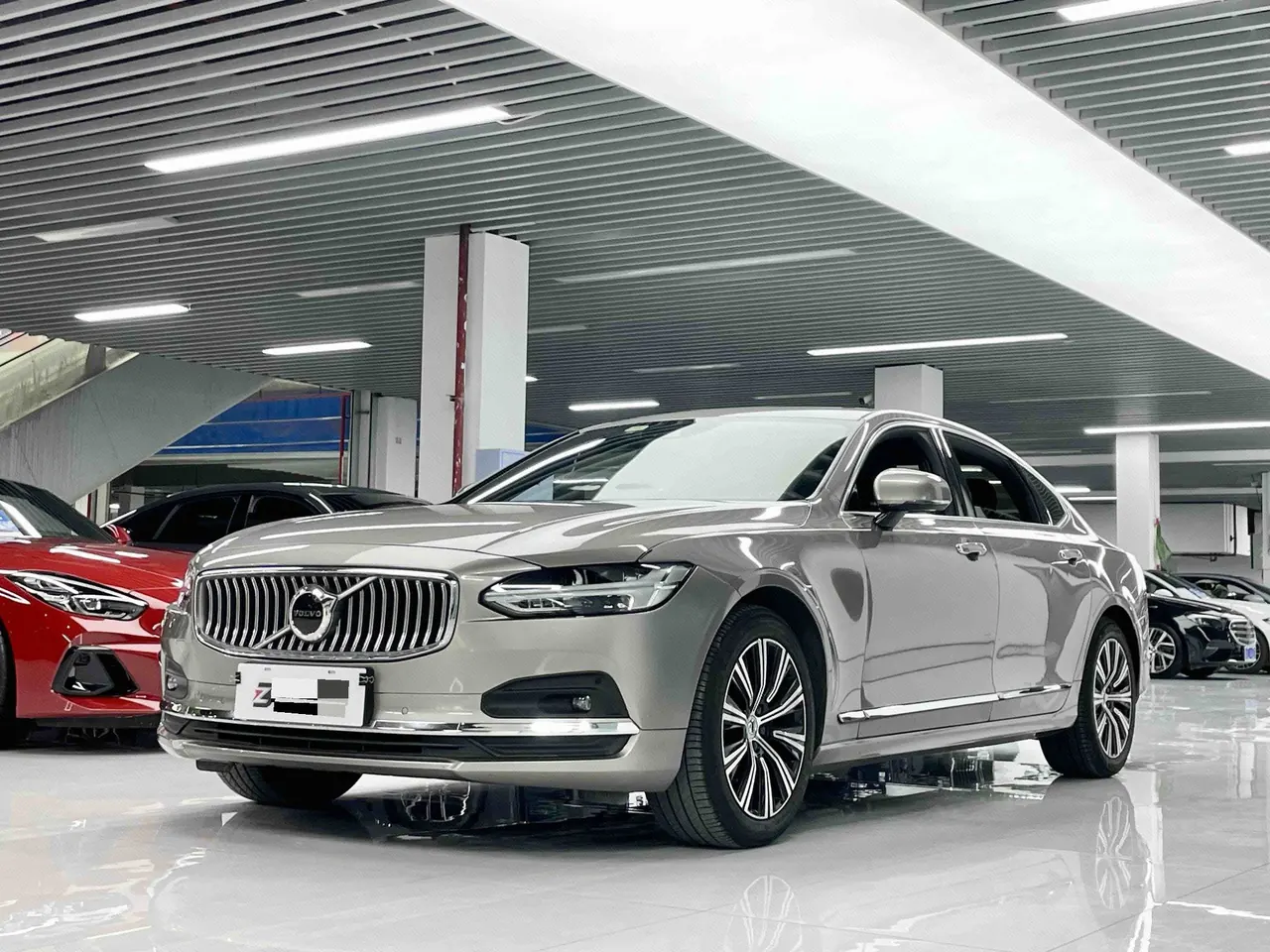 Open image lightbox: Volvo 2021 S90 48V 2.0T B5 Zhiyi Deluxe Edition Automatic Gear