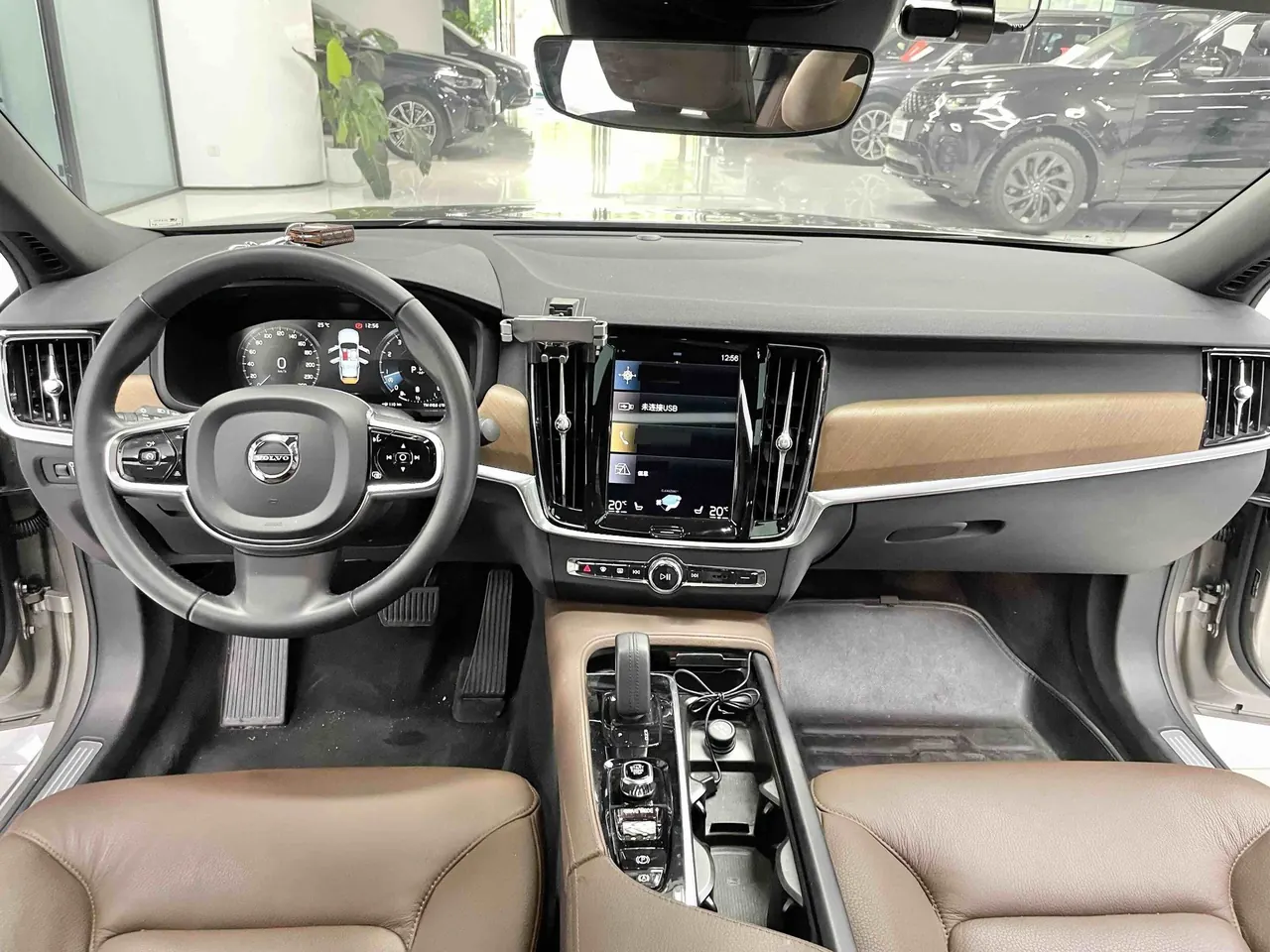 Volvo 2021 S90 48V 2.0T B5 Zhiyi Deluxe Edition Automatic Gear 5
