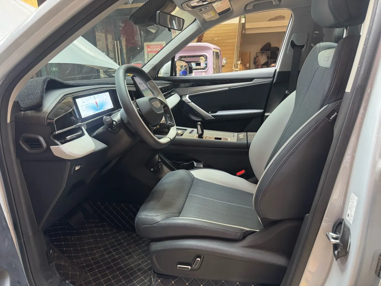 Geely 2024 Boyue L 1.5TD Longteng Edition Automatic Gear 2