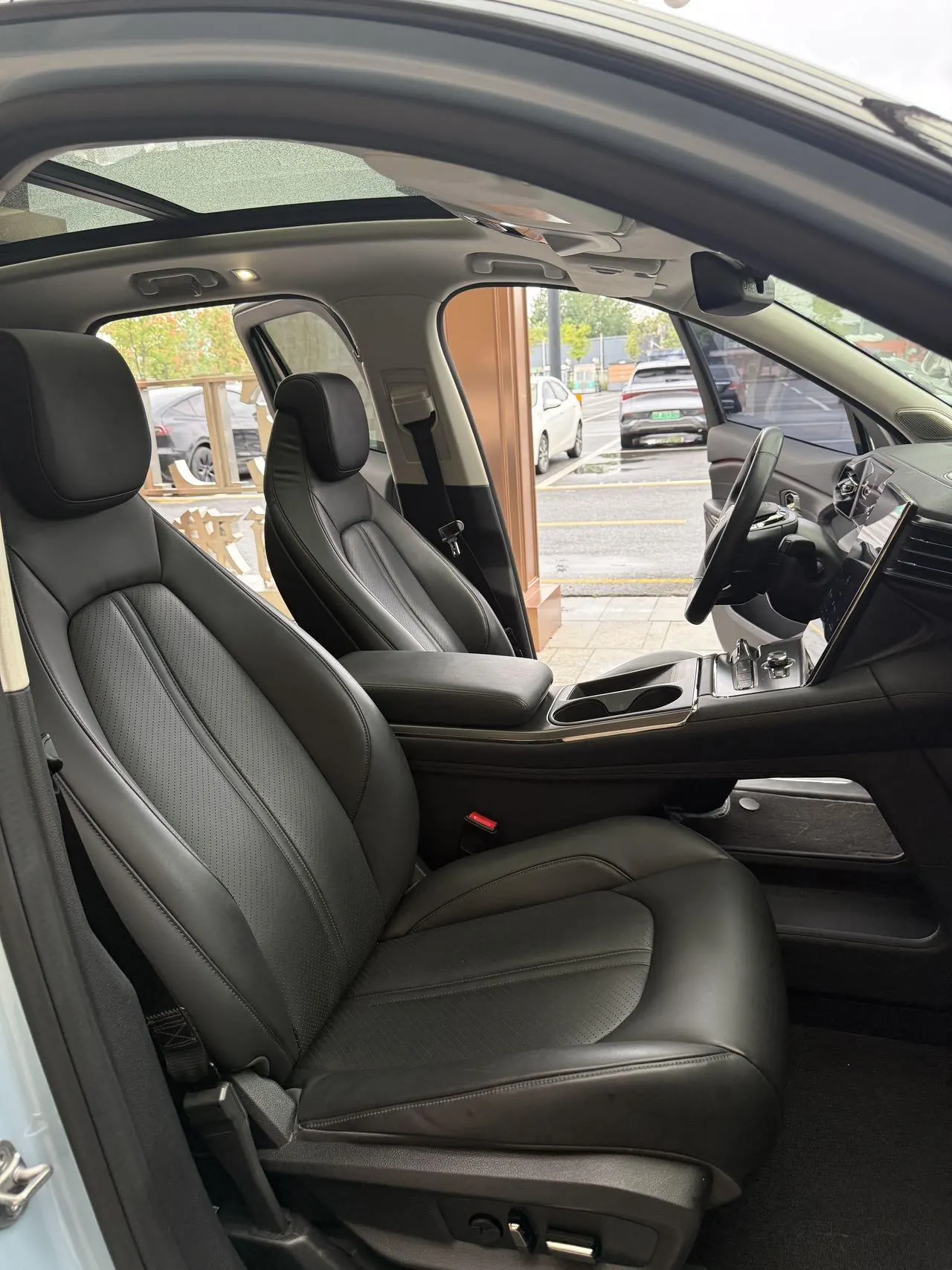 NIO 2020 ES 6 420KM Sports Edition Automatic Gear 5