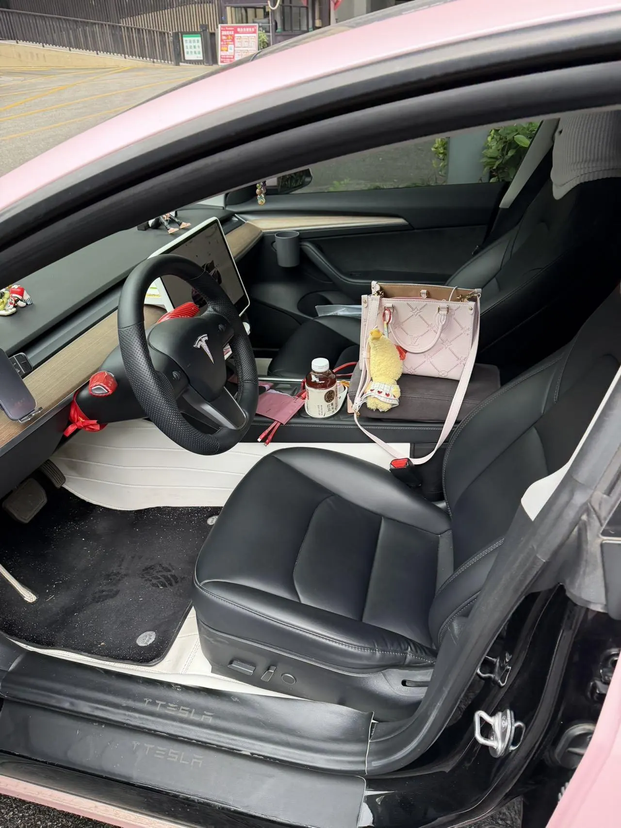 Tesla 2022 Model 3 rear-wheel drive version of automatic transmission 7
