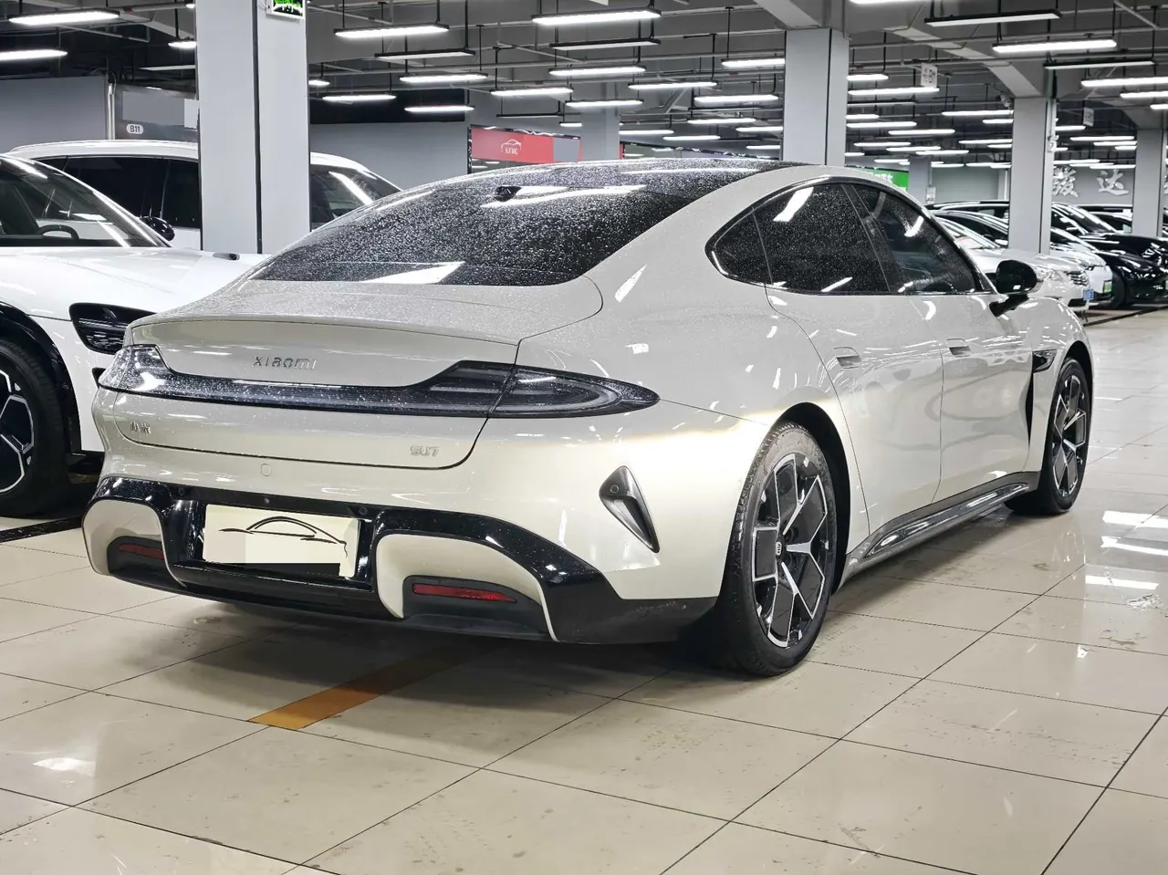 MI 2024 SU 7 700km Rear Drive Long Endurance Smart Driving Edition Automatic Gear 4