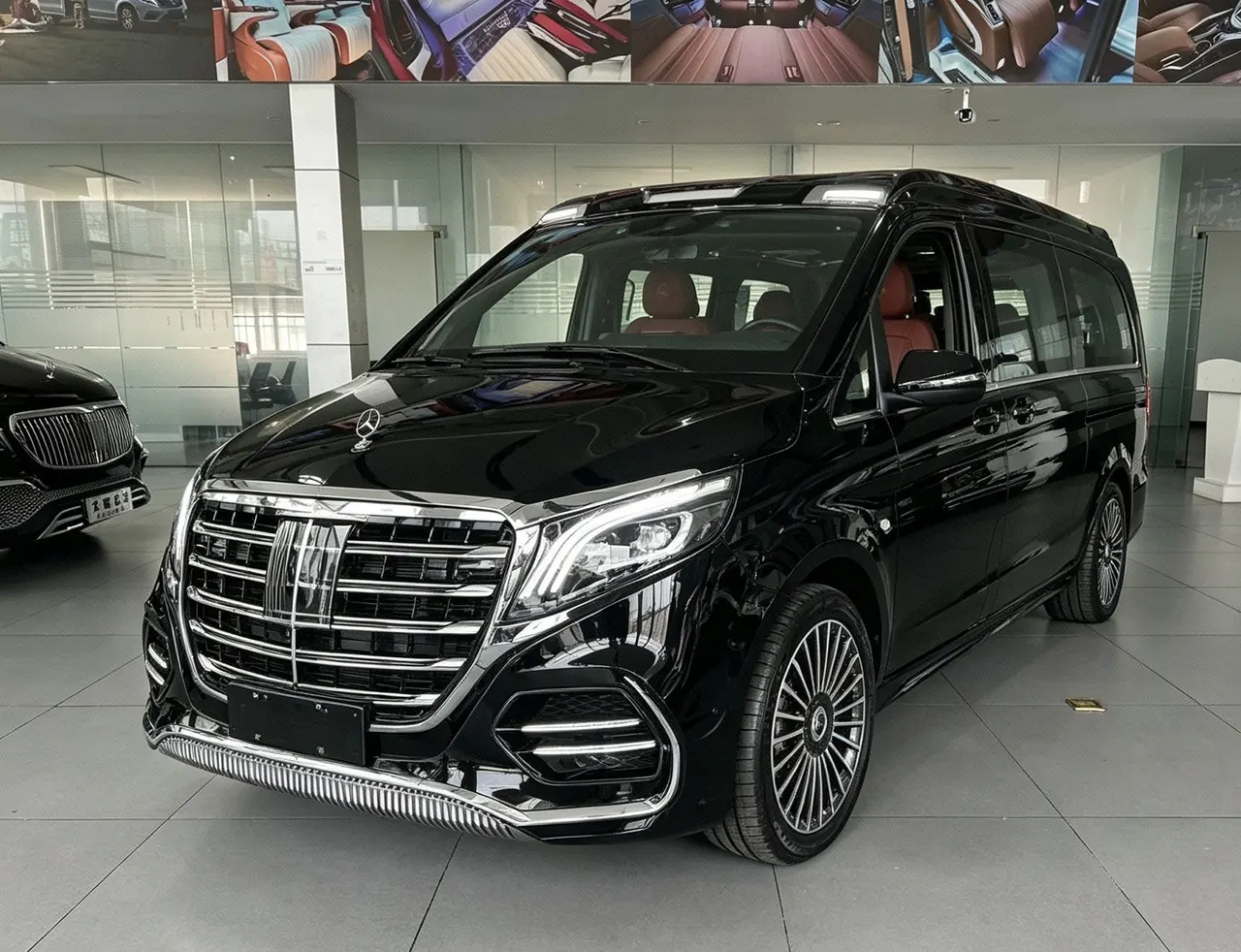 Open image lightbox: Mercedes Benz 2024 Vito 2.0T Business Edition 7-seat Automatic Gear