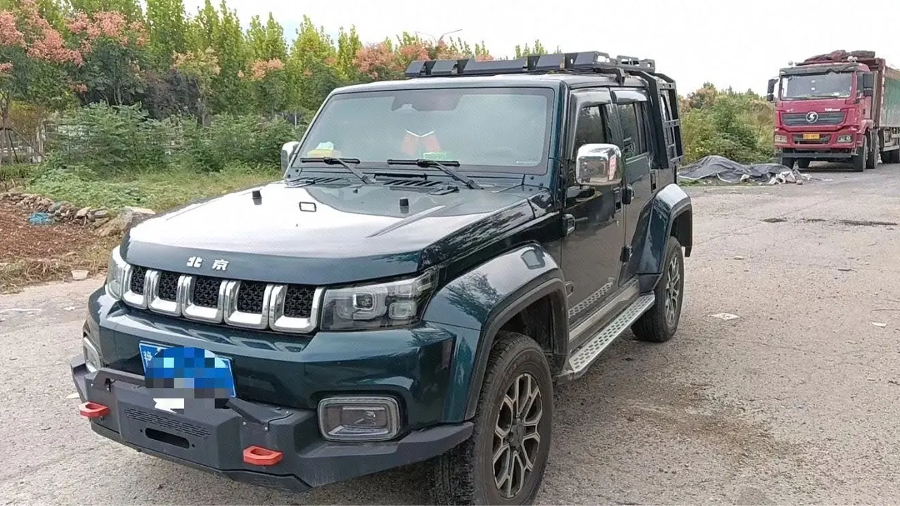 Open image lightbox: Beijing 2022 BJ40 2.0T Four-wheel Drive Ring Tower Champion Edition Automatic Gear