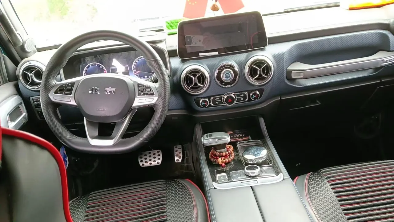 Beijing 2022 BJ40 2.0T Four-wheel Drive Ring Tower Champion Edition Automatic Gear 6