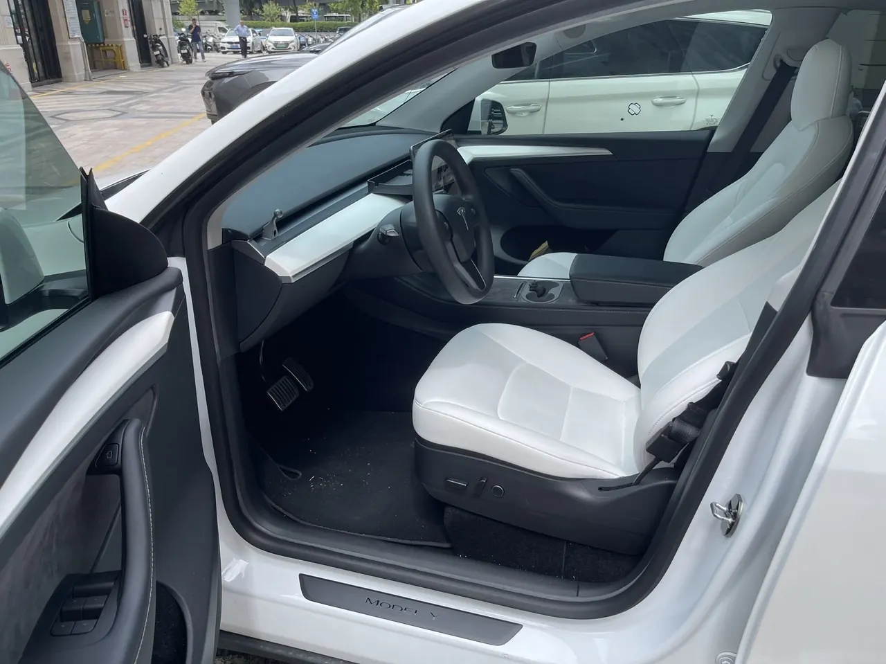 Tesla 2022 Model Y long endurance all-wheel drive version automatic transmission 4