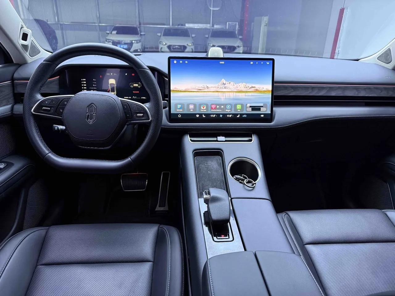 AITO 2022 AITO M5 1.5T Four-wheel Drive to Achieve Automatic Gear 7