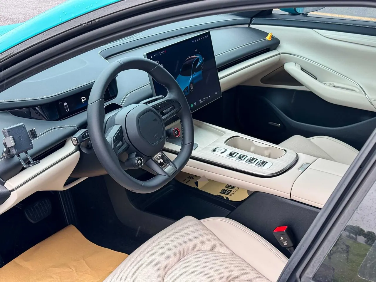 MI 2024 SU 7 830km Rear Drive Ultra Long Endurance High-end Smart Drive Pro Edition Automatic Gear 12