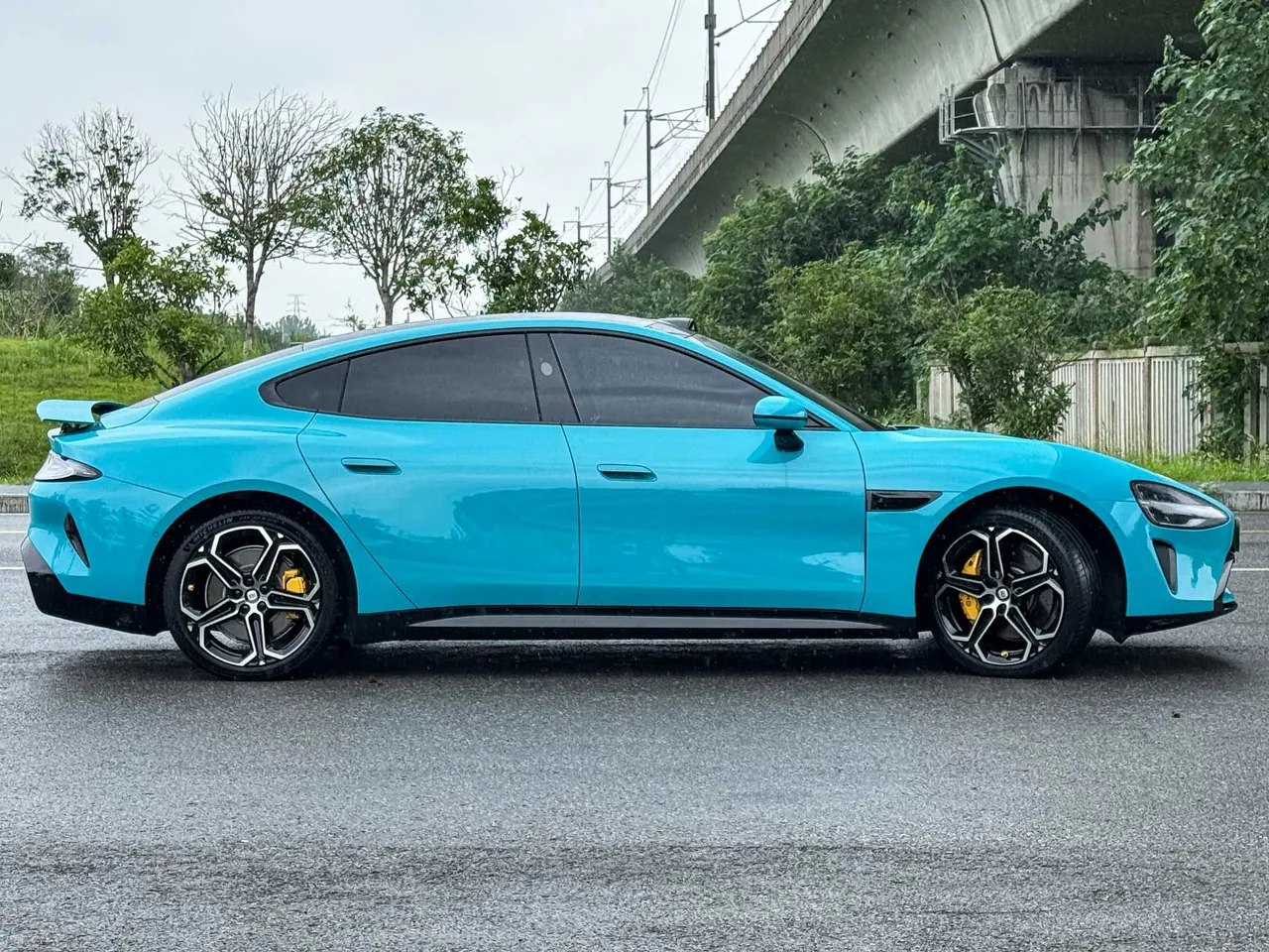 MI 2024 SU 7 830km Rear Drive Ultra Long Endurance High-end Smart Drive Pro Edition Automatic Gear 6
