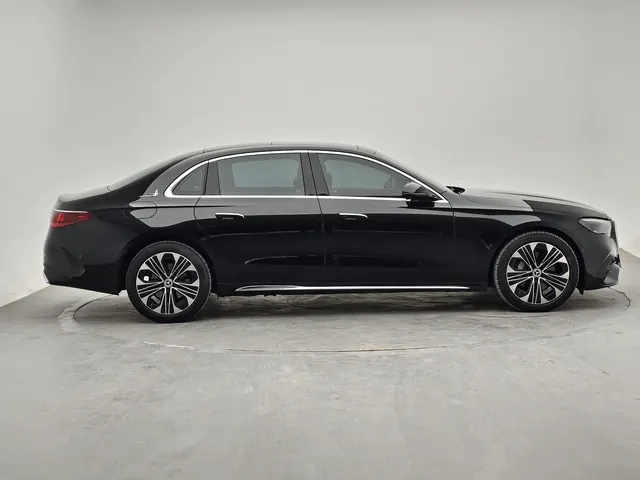 Mercedes Benz E Class 2024 E 300 L 48V 2.0T Fashion Sports (Modified) Automatic Gear 7
