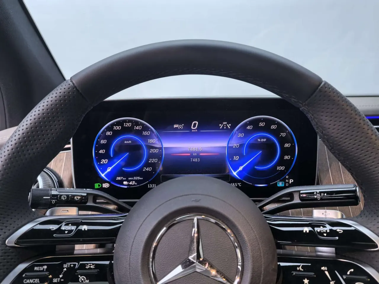 Mercedes Benz 2024 EQE SUV 500 4MATIC EQE SUV 500 4MATIC Pioneer Edition Automatic 2