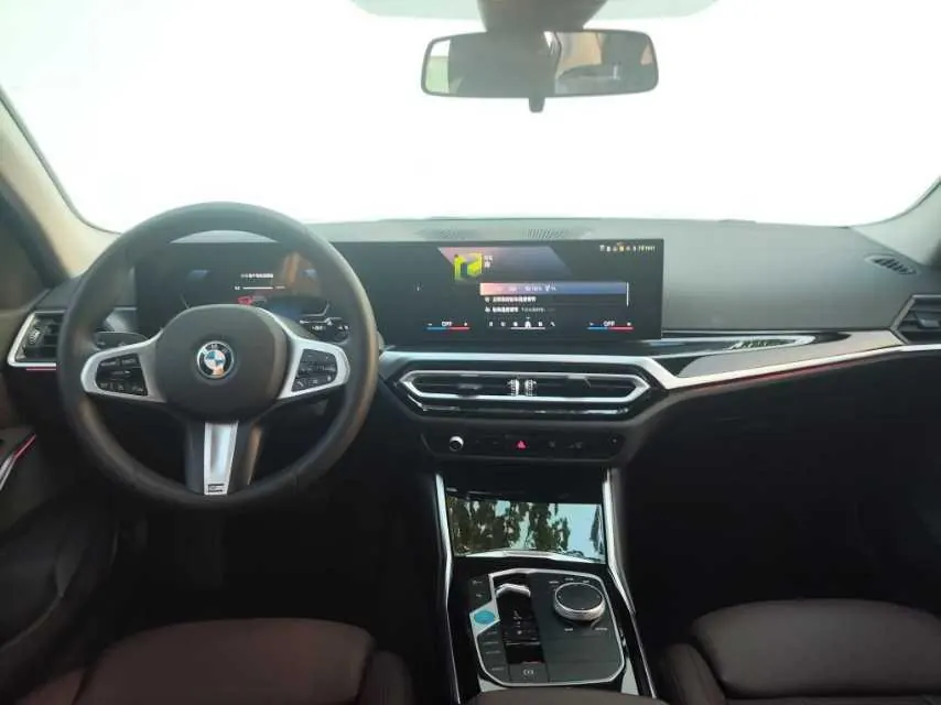 BMW 2024 i3 eDrive 35 L automatic gear 9