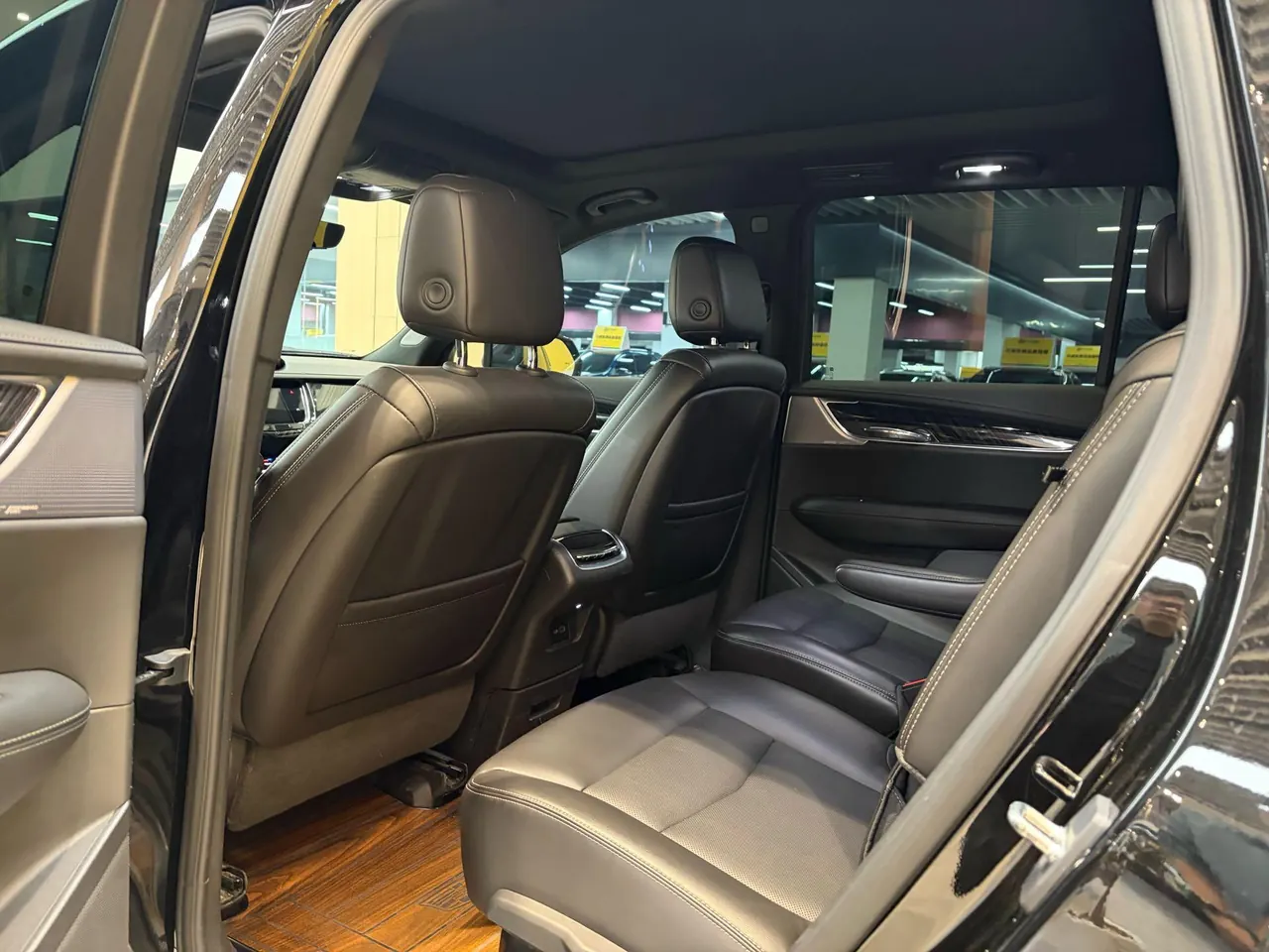 Cadillac 2022 XT6 48V 2.0T 6-seat four-wheel drive luxury automatic gear 8