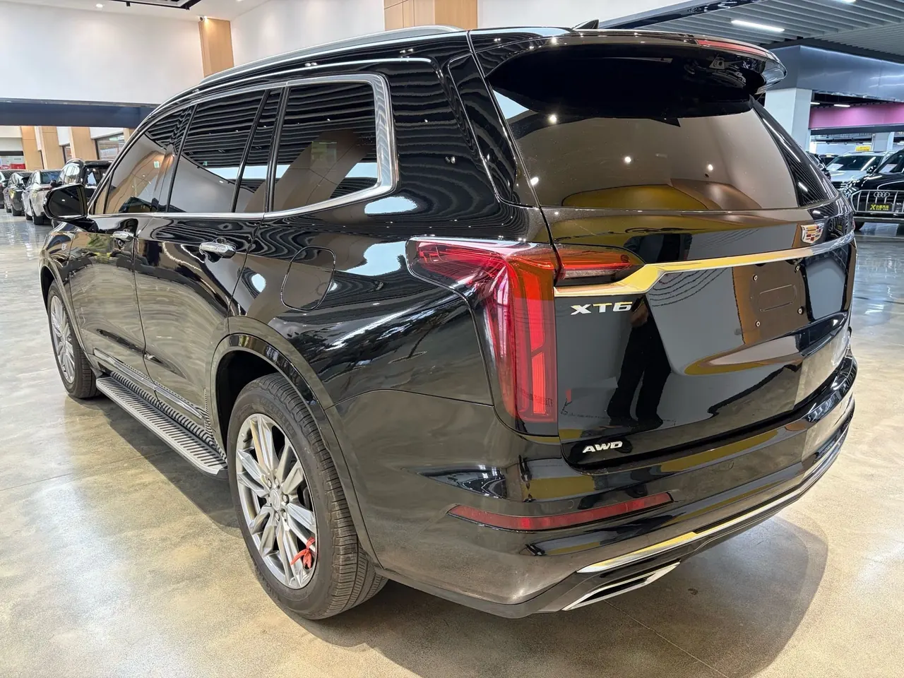 Cadillac 2022 XT6 48V 2.0T 6-seat four-wheel drive luxury automatic gear 9