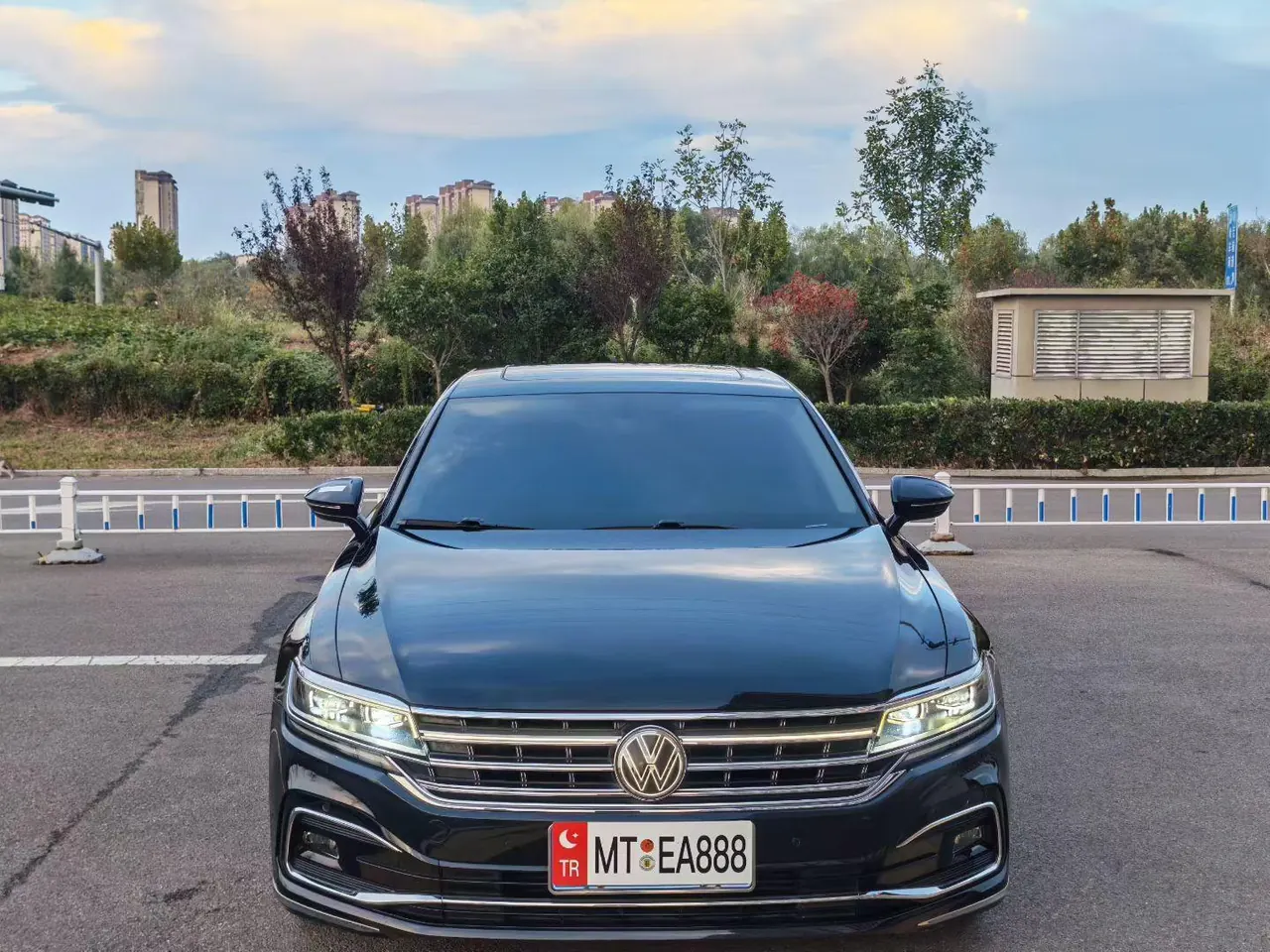 Volkswagen 2021 Huiang 2.0TSI 380TSI Deluxe Edition Automatic Gear 3