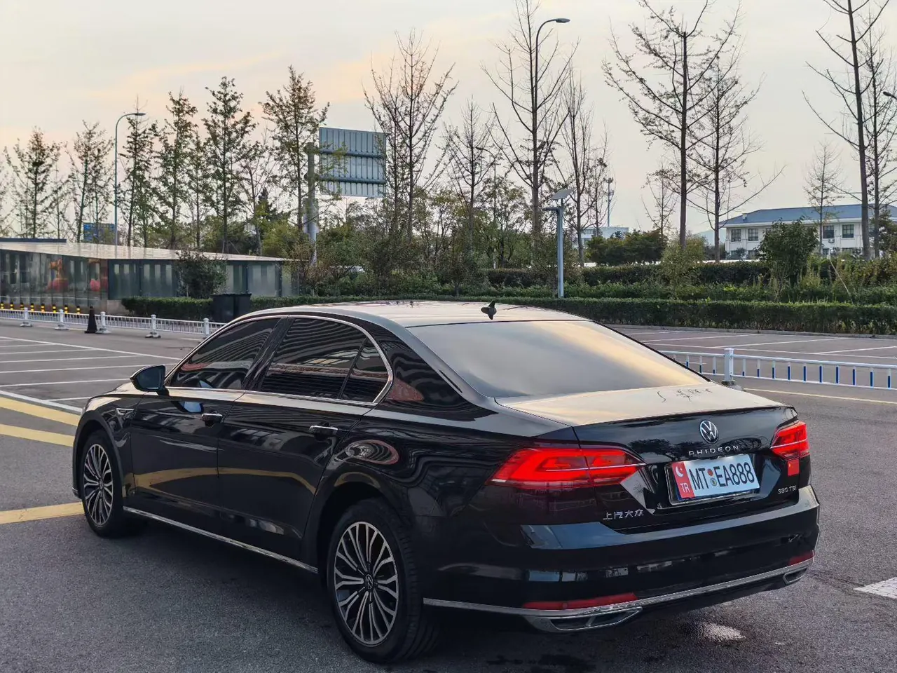Volkswagen 2021 Huiang 2.0TSI 380TSI Deluxe Edition Automatic Gear 4