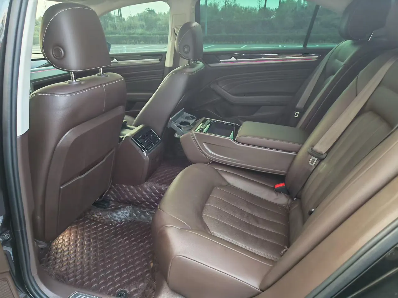 Volkswagen 2021 Huiang 2.0TSI 380TSI Deluxe Edition Automatic Gear 9