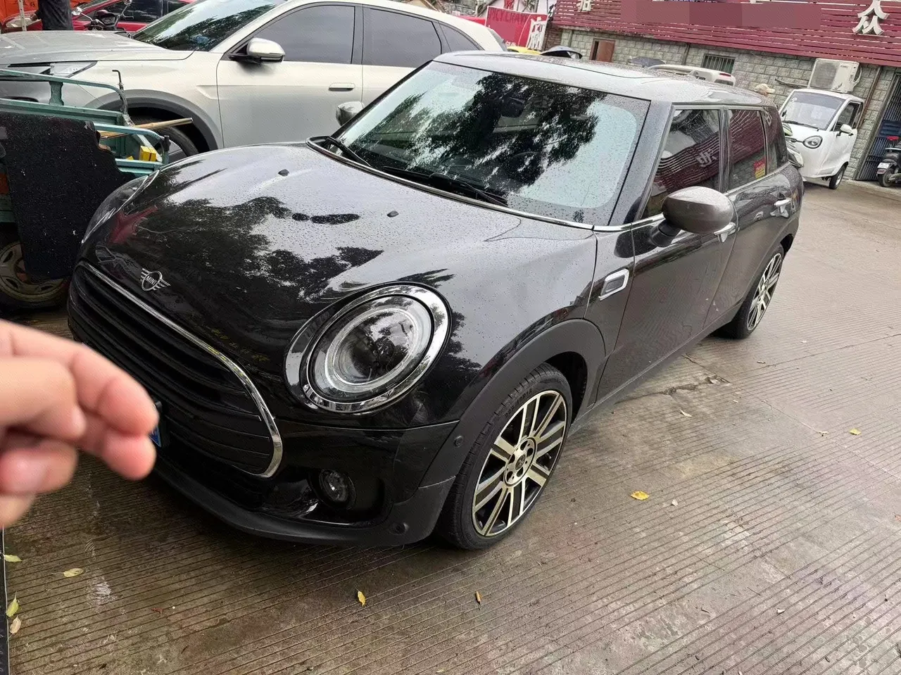 MINI Clubman (Imported) 2022 Cooper Clubman 1.5T Connoisseur (Modified) Automatic Gear - View 1