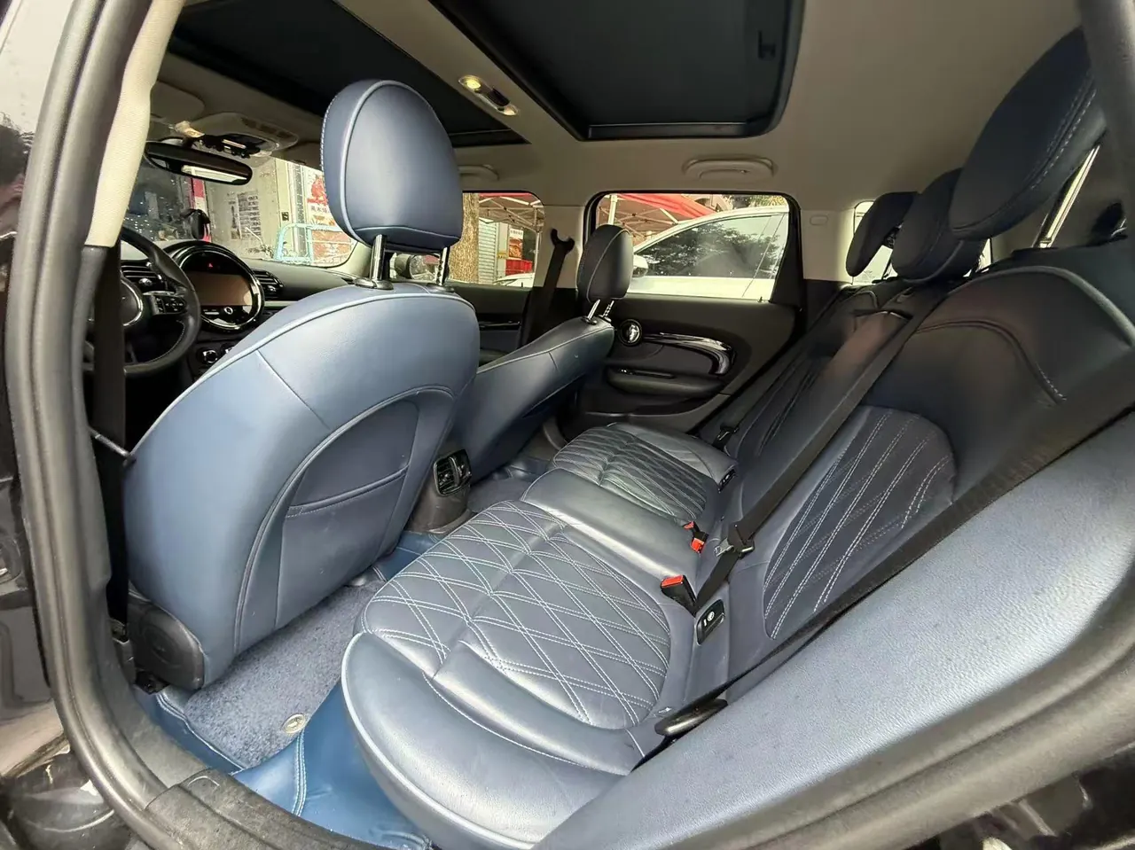 MINI Clubman (Imported) 2022 Cooper Clubman 1.5T Connoisseur (Modified) Automatic Gear 4