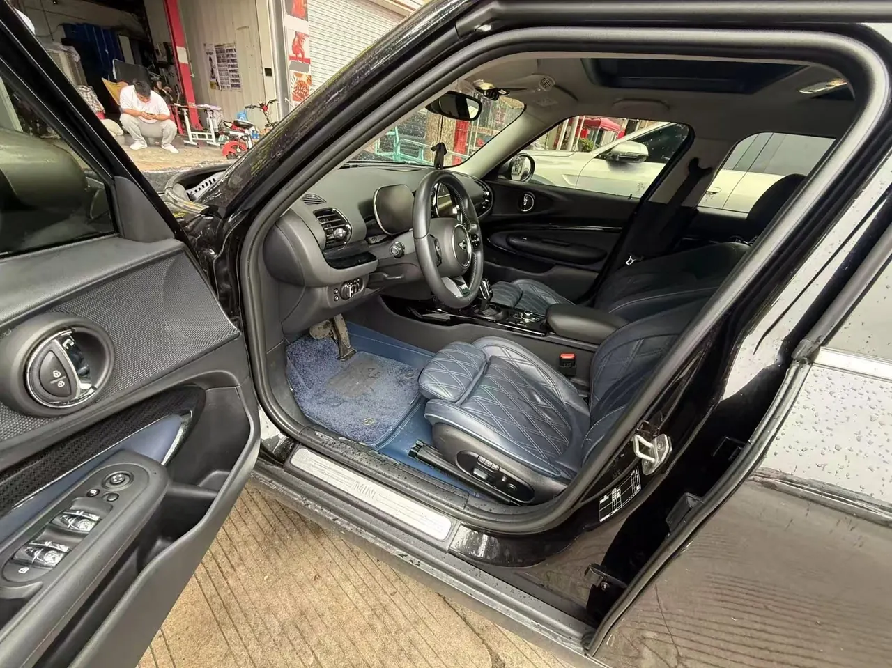 MINI Clubman (Imported) 2022 Cooper Clubman 1.5T Connoisseur (Modified) Automatic Gear 6