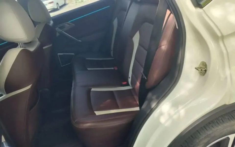 Geely 2022 Boyue 1.8TD Zhiya Automatic Gear 3