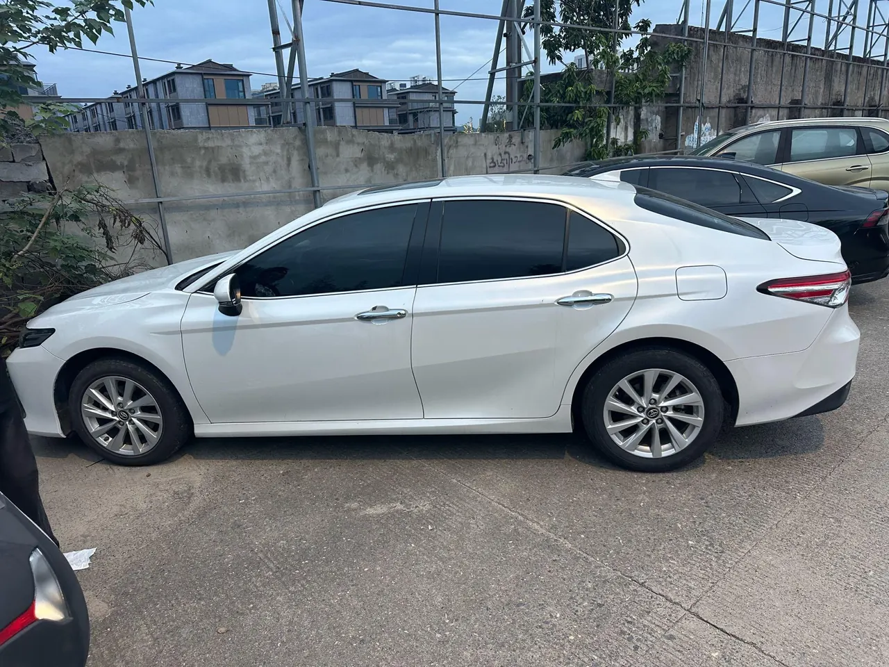 Toyota 2021 Camry 2.0G Stepless Deluxe Edition Automatic Gear 3