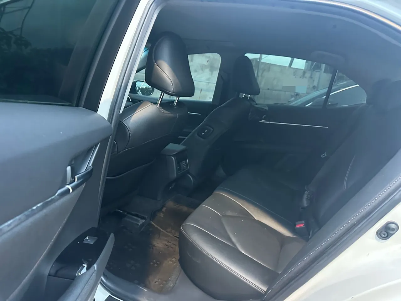 Toyota 2021 Camry 2.0G Stepless Deluxe Edition Automatic Gear 5