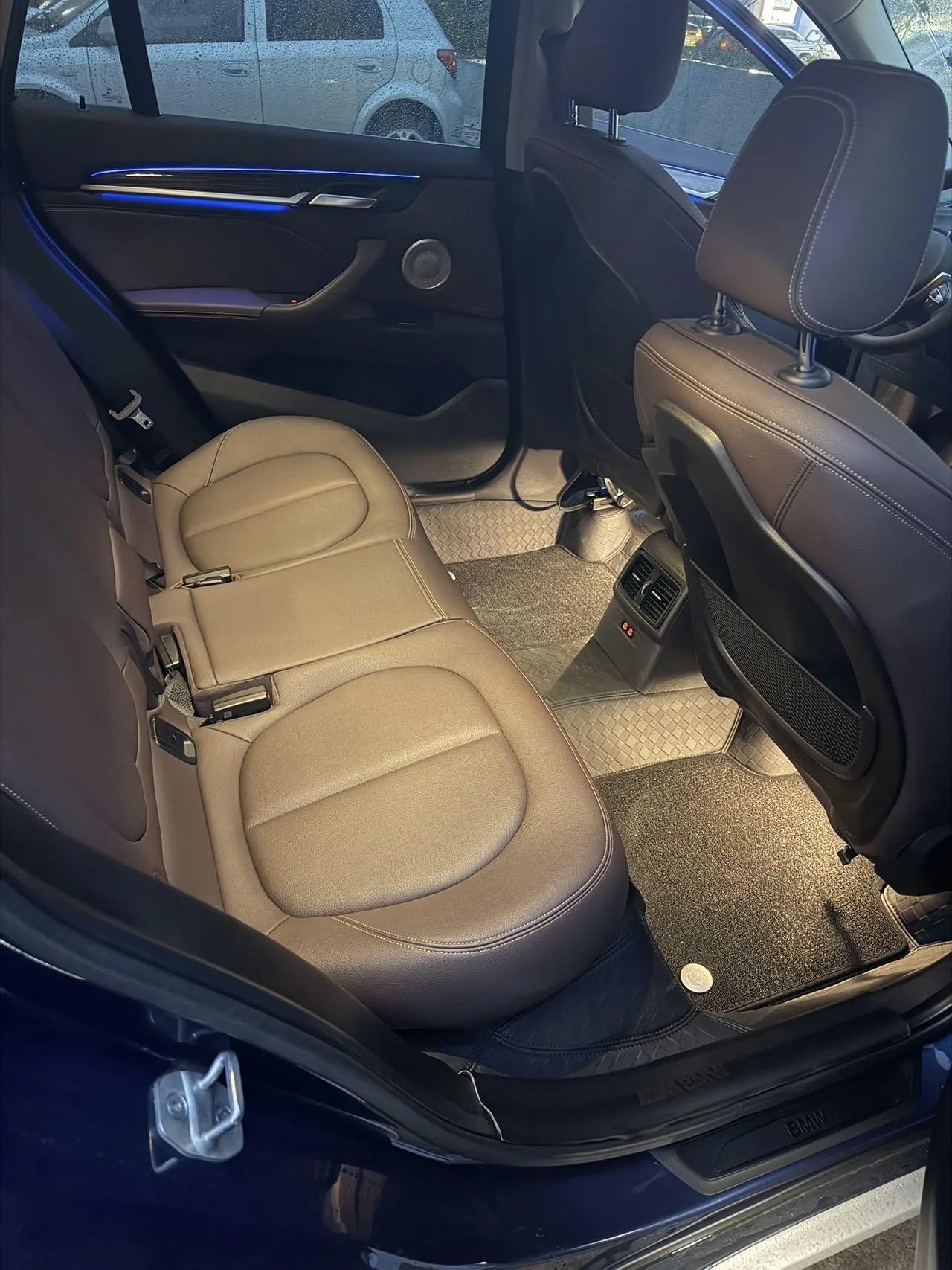 BMW 2021 X1 xDrive25Li 2.0T exclusive automatic gear 3