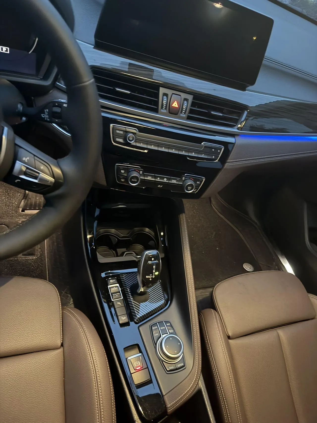 BMW 2021 X1 xDrive25Li 2.0T exclusive automatic gear 5