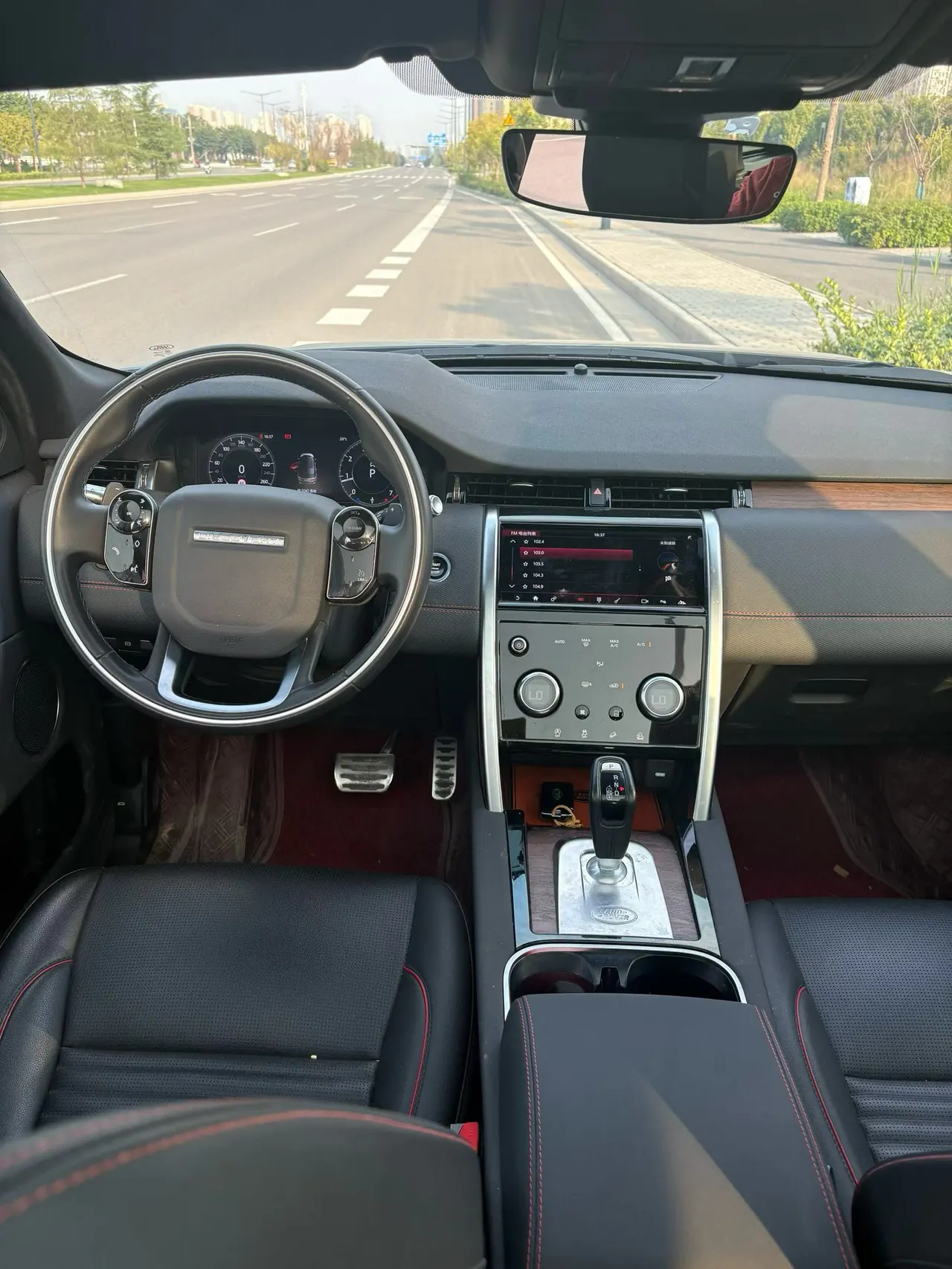 Land Rover 2021 Discovery Sports Edition 48V 2.0T 249PS R-Dynamic S Performance Edition Automatic Gear 3