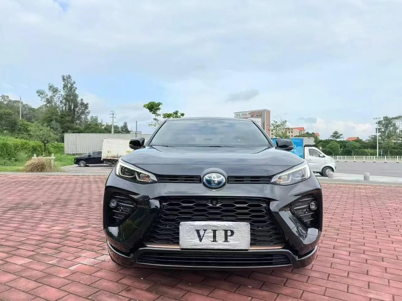 Toyota 2022 Weilanda Dual Engine 2.5 Stepless Four-wheel Drive Luxury PLUS Edition Automatic Gear 2